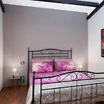 Villa Isabella Alloggi E Camere Con Parcheggio Interno Custodito Lejlighed Gioia Del Colle