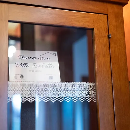 E In Isabella Con Parcheggio Custodito E Wifi * Gioia Del Colle