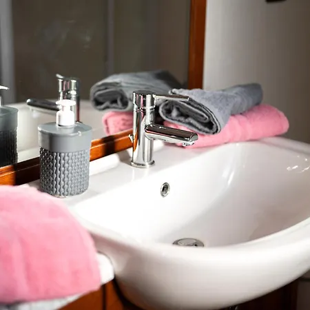 E In Isabella Con Parcheggio Custodito E Wifi Gioia Del Colle