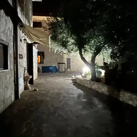 E In Isabella Con Parcheggio Custodito E Wifi Apartmán Gioia Del Colle