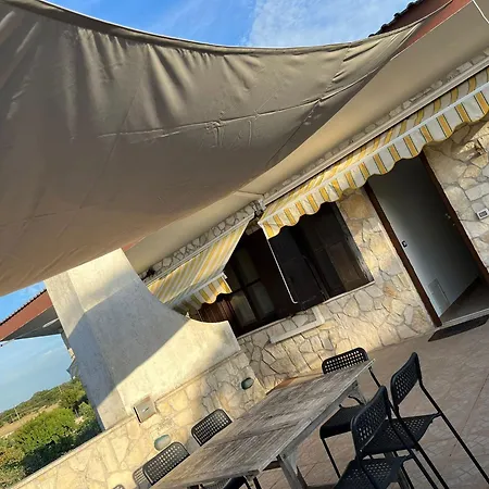 Apartment E In Isabella Con Parcheggio Custodito E Wifi Gioia Del Colle