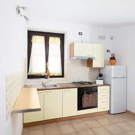 E In Isabella Con Parcheggio Custodito E Wifi 公寓 *