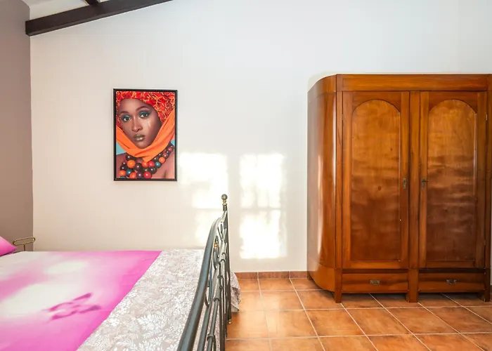 E In Isabella Con Parcheggio Custodito E Wifi 아파트